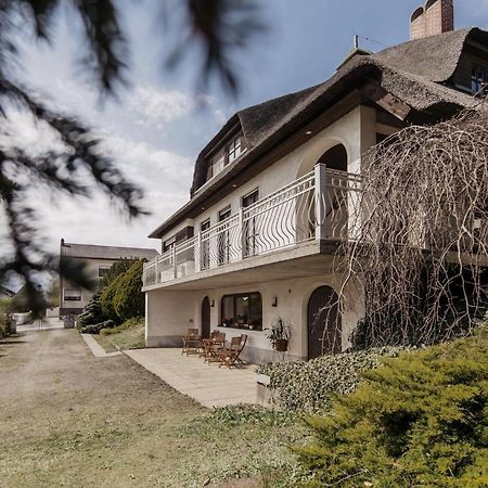 Ferienhaus Schilfvilla Mörbisch am See Exterior foto